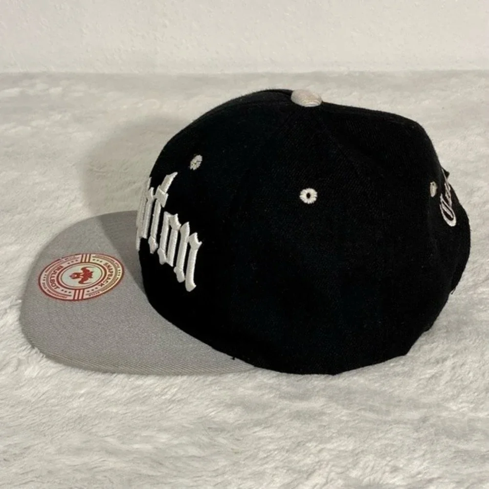 Compton Black Snapback Hat Cap Gray Bill by Bullbot